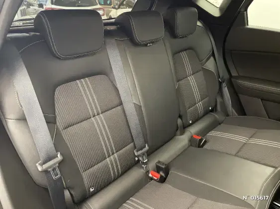 RENAULT CAPTUR II - voiture d'occasion - Photo 11