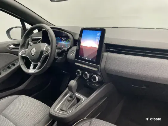 RENAULT CLIO V - voiture d'occasion - Photo 10