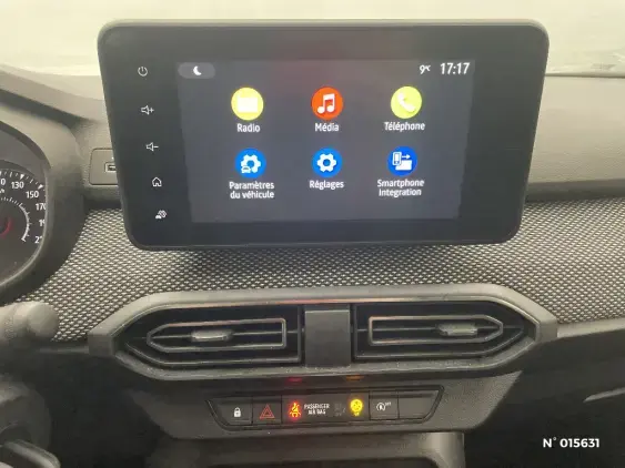 DACIA SANDERO III - voiture d'occasion - Photo 13