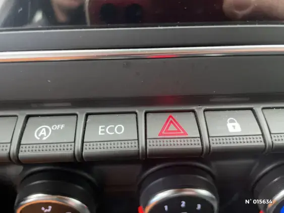 RENAULT CLIO V - voiture d'occasion - Photo 26