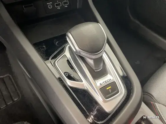 RENAULT ARKANA - voiture d'occasion - Photo 26