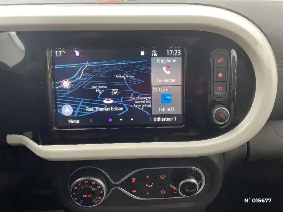 RENAULT TWINGO ELECTRIQUE III - voiture d'occasion - Photo 13