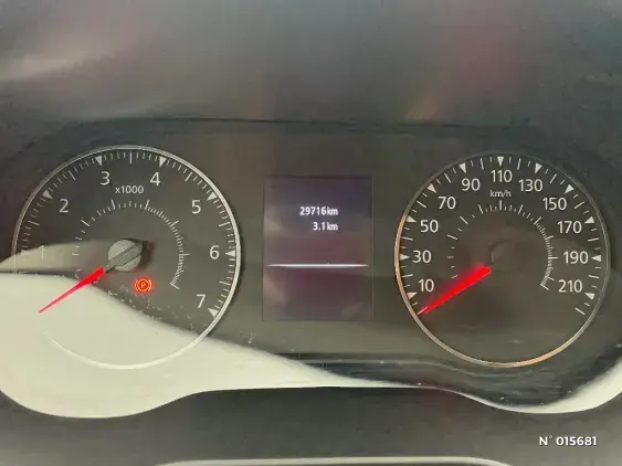 DACIA DUSTER II - voiture d'occasion - Photo 11