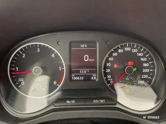 VOLKSWAGEN AMAROK - voiture d'occasion - Photo 12