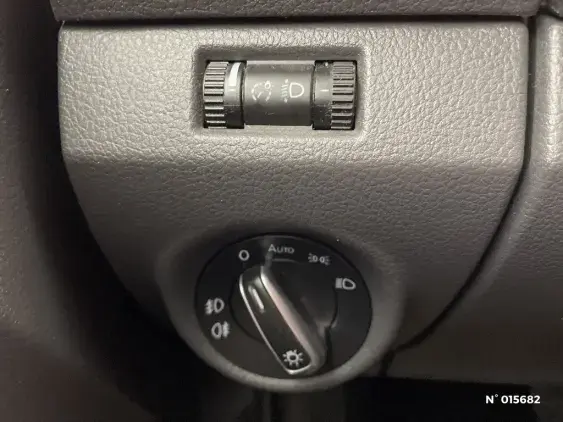 VOLKSWAGEN AMAROK - voiture d'occasion - Photo 15