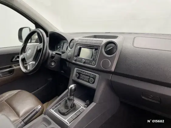 VOLKSWAGEN AMAROK - voiture d'occasion - Photo 10