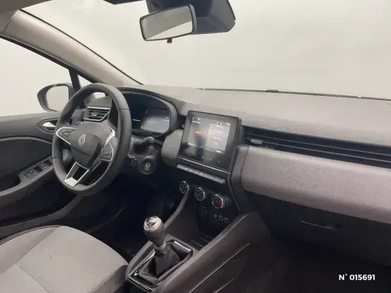 RENAULT CLIO V - voiture d'occasion - Photo 10