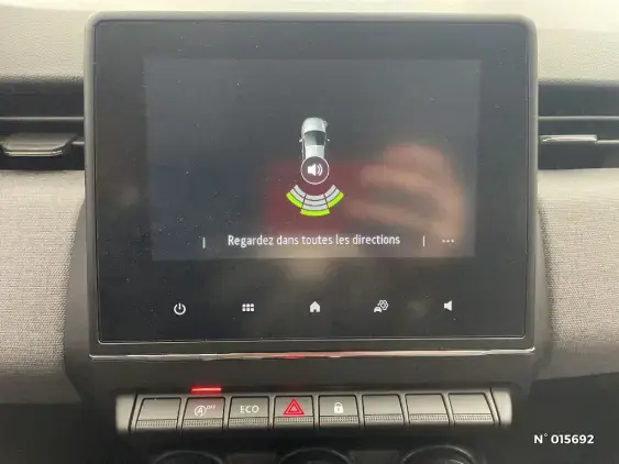 RENAULT CLIO V - voiture d'occasion - Photo 14