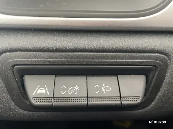 RENAULT CAPTUR II - voiture d'occasion - Photo 15