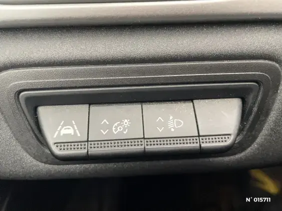 RENAULT CAPTUR II - voiture d'occasion - Photo 15