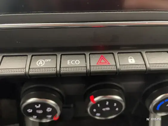 RENAULT CAPTUR II - voiture d'occasion - Photo 27