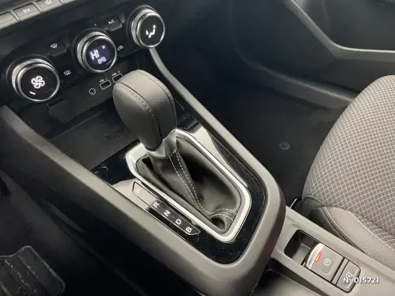 RENAULT ARKANA - voiture d'occasion - Photo 26