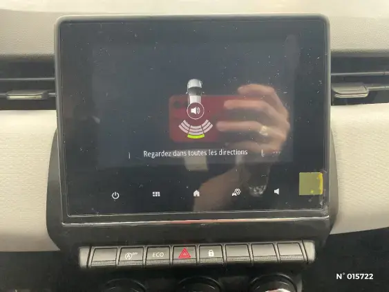 RENAULT CLIO V - voiture d'occasion - Photo 14