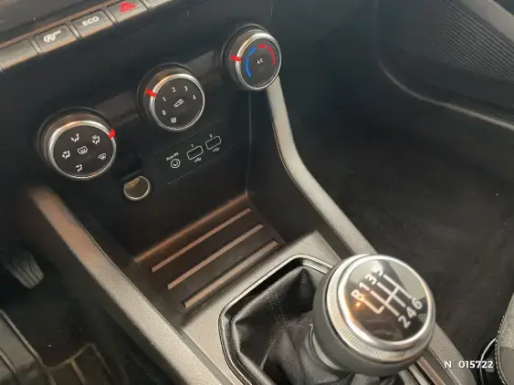 RENAULT CLIO V - voiture d'occasion - Photo 26