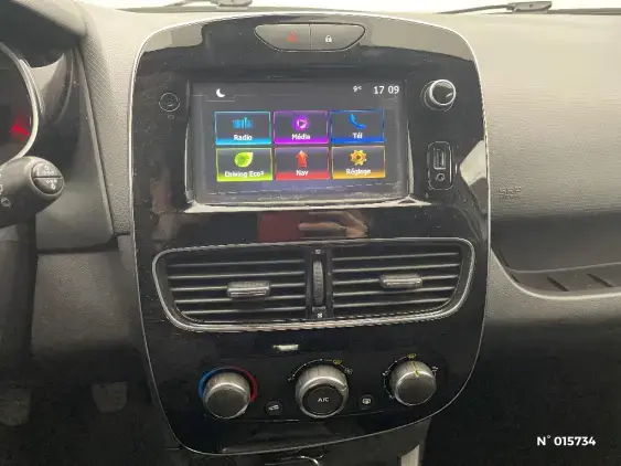 RENAULT CLIO IV - voiture d'occasion - Photo 13
