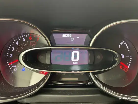 RENAULT CLIO IV - voiture d'occasion - Photo 12