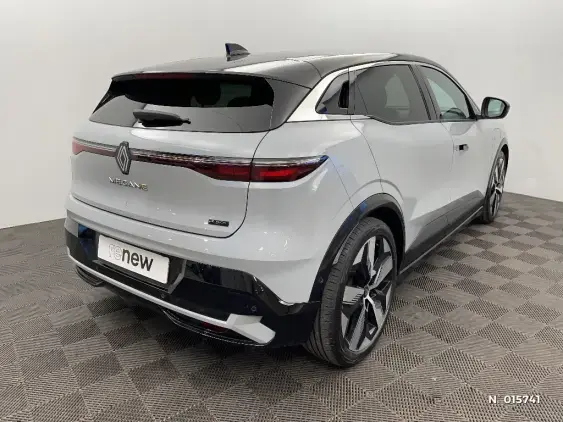 RENAULT MEGANE V - voiture d'occasion - Photo 4