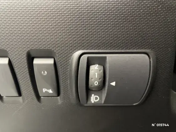 RENAULT TWINGO III - voiture d'occasion - Photo 15