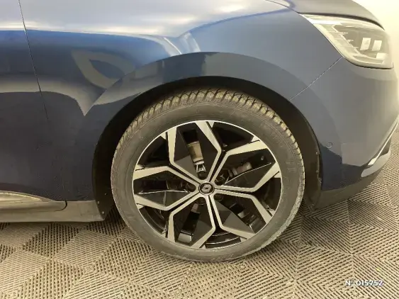 RENAULT SCENIC IV - voiture d'occasion - Photo 8