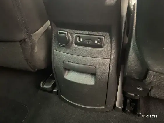 RENAULT SCENIC IV - voiture d'occasion - Photo 26