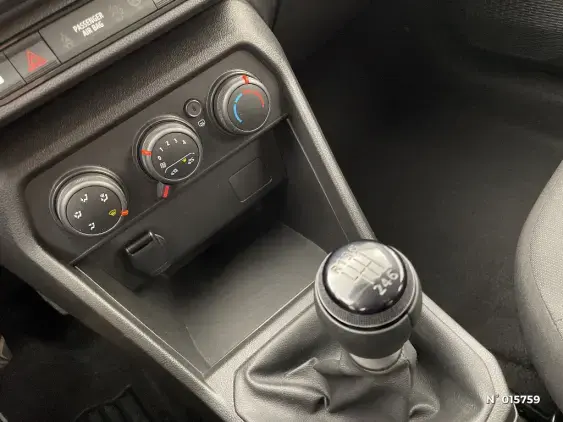 DACIA SANDERO III - voiture d'occasion - Photo 26