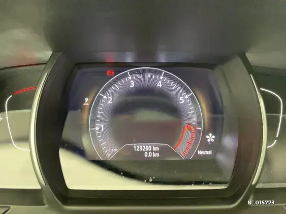 RENAULT SCENIC IV - voiture d'occasion - Photo 12