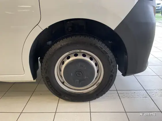 RENAULT MASTER III - voiture d'occasion - Photo 8