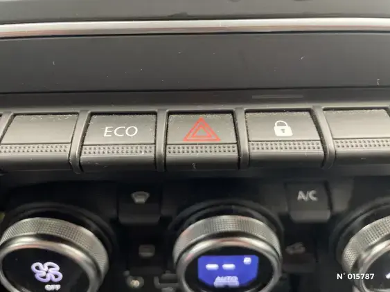 RENAULT ZOE - voiture d'occasion - Photo 27