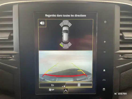 RENAULT MEGANE IV - voiture d'occasion - Photo 14