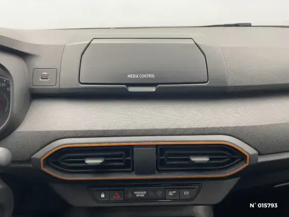 DACIA SANDERO III - voiture d'occasion - Photo 13