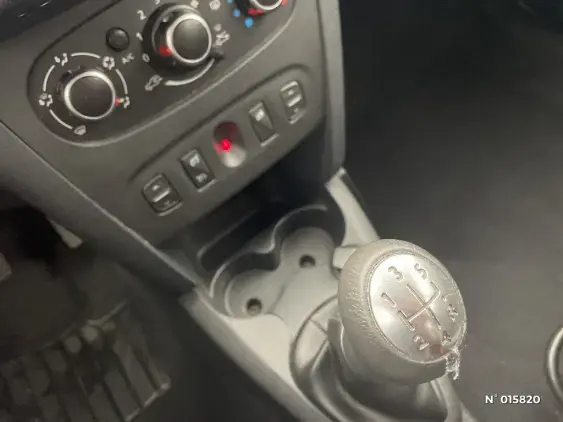 DACIA SANDERO II - voiture d'occasion - Photo 26