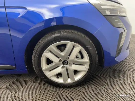 RENAULT CLIO V - voiture d'occasion - Photo 8