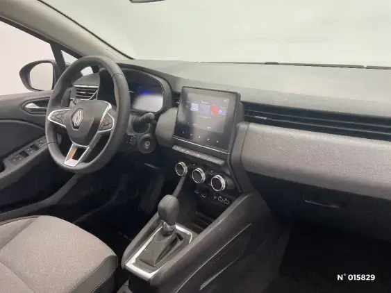 RENAULT CLIO V - voiture d'occasion - Photo 10