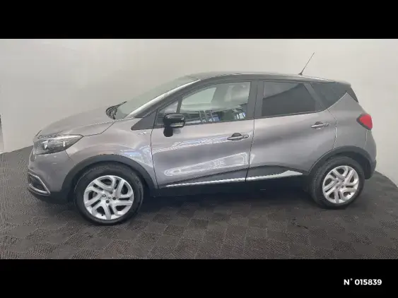 RENAULT CAPTUR - voiture d'occasion - Photo 2