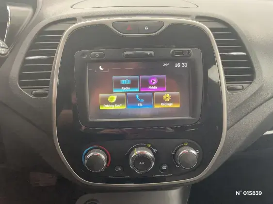 RENAULT CAPTUR - voiture d'occasion - Photo 13