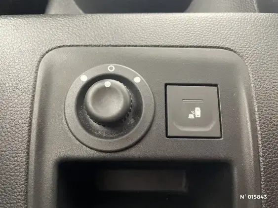 DACIA DUSTER II - voiture d'occasion - Photo 15