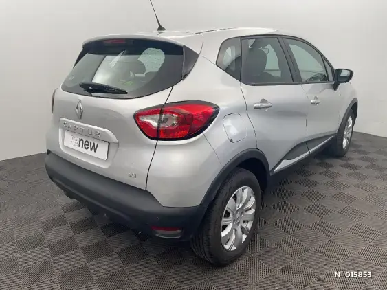 RENAULT CAPTUR - voiture d'occasion - Photo 4