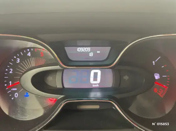 RENAULT CAPTUR - voiture d'occasion - Photo 12