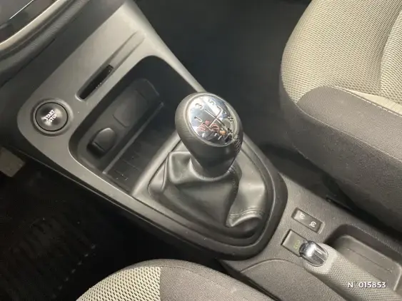 RENAULT CAPTUR - voiture d'occasion - Photo 26