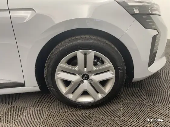 RENAULT CLIO V - voiture d'occasion - Photo 8