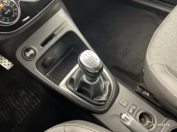 RENAULT CAPTUR - voiture d'occasion - Photo 26