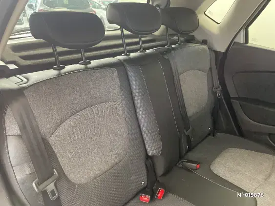 RENAULT CAPTUR - voiture d'occasion - Photo 11