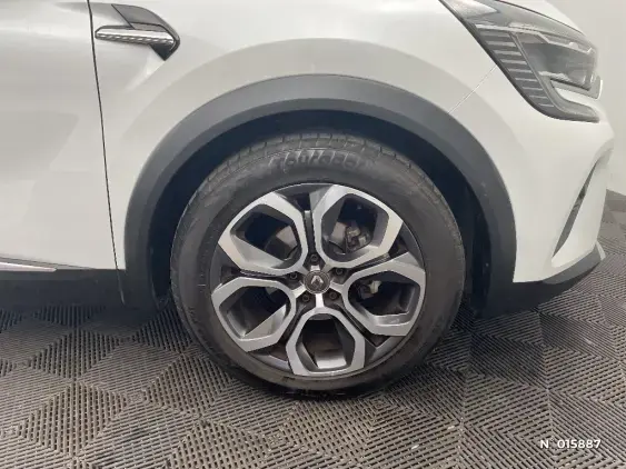 RENAULT CAPTUR II - voiture d'occasion - Photo 8