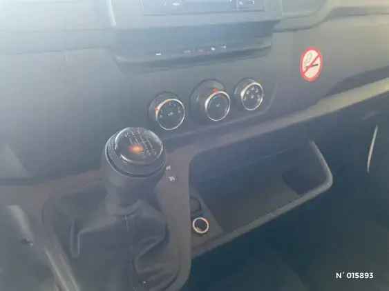 RENAULT MASTER FG III - voiture d'occasion - Photo 25