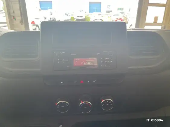 RENAULT MASTER FG III - voiture d'occasion - Photo 13