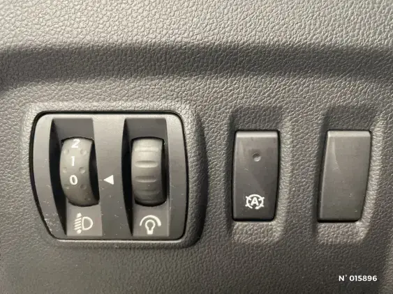 RENAULT CAPTUR - voiture d'occasion - Photo 15