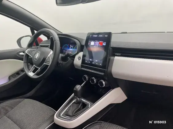 RENAULT CLIO V - voiture d'occasion - Photo 10