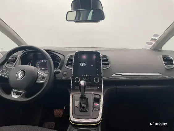 RENAULT SCENIC IV - voiture d'occasion - Photo 9