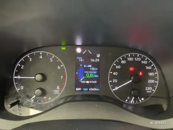 TOYOTA YARIS IV - voiture d'occasion - Photo 12