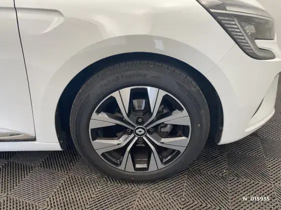 RENAULT CLIO V - voiture d'occasion - Photo 8